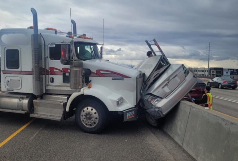 Accidentes de camiones Image